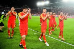 国足于天体中心以此1:0击败到访的